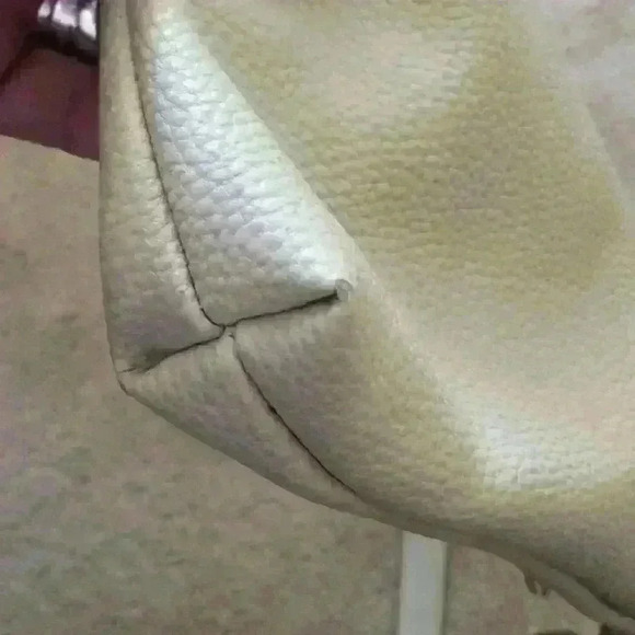 STEVE MADDEN BEIGE QUILTED CROSSBODY BAG - Picture 11 of 15